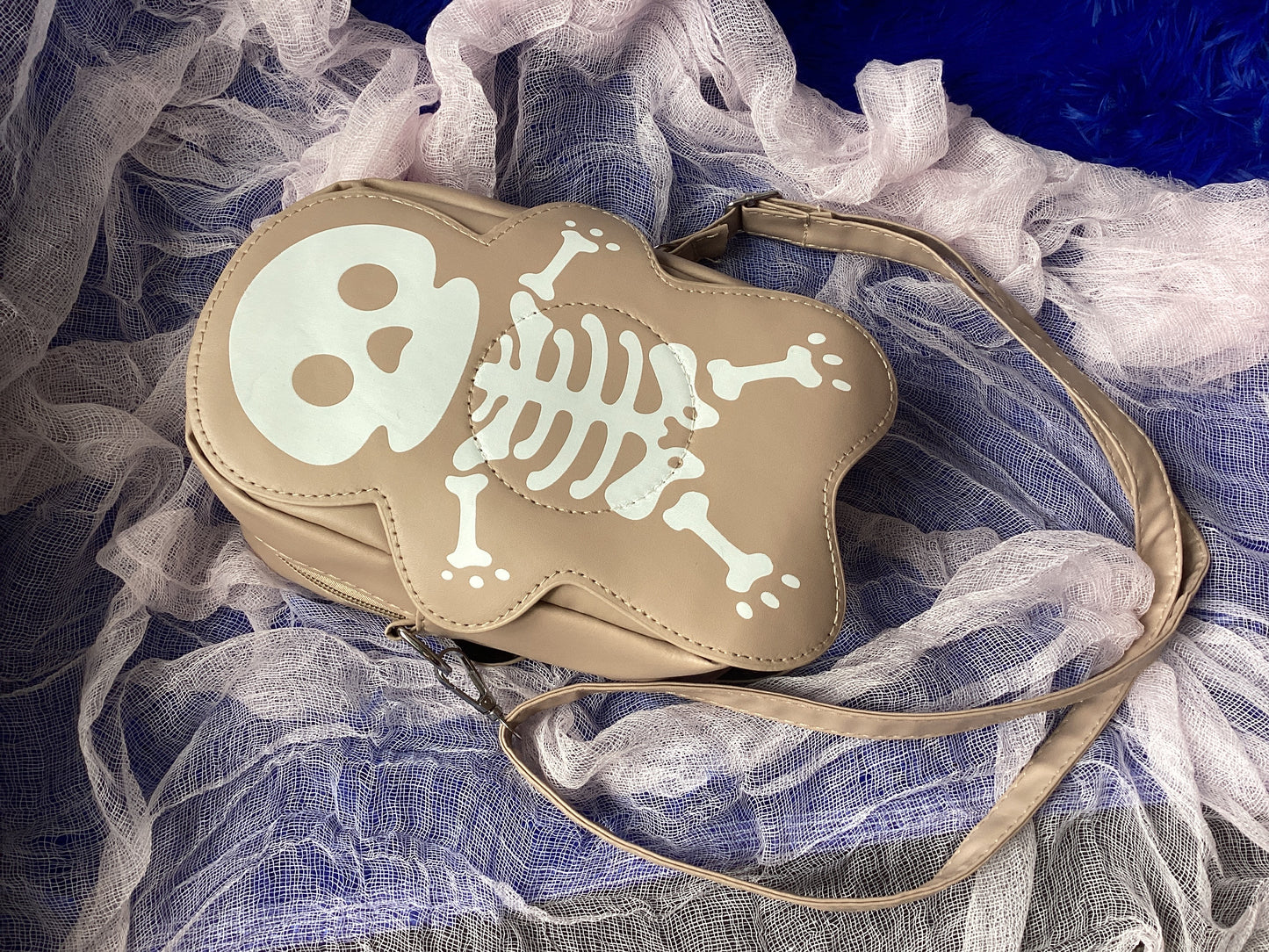 Skeleton bag